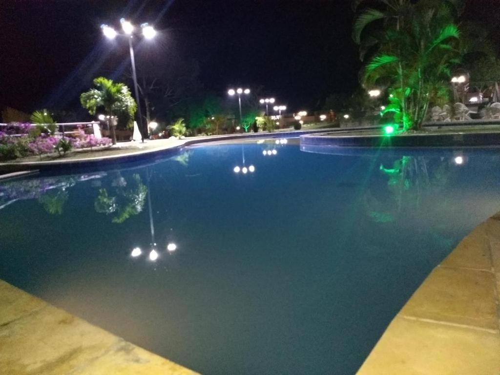 Apartamento SUPER DUPLEX FRENTE PISCINAS GRAVATá Exterior foto